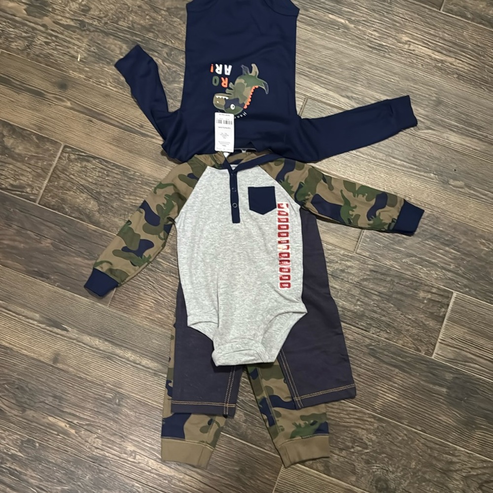 Multiple colors. Four-piece set.